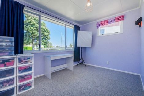 Photo of property in 21 Te Kupe Road, Paraparaumu Beach, Paraparaumu, 5032