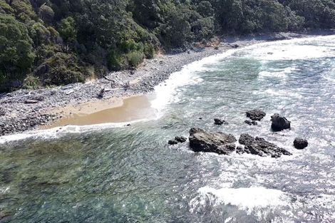 Photo of property in 556 Boat Harbour Road, Whenuakite, Whitianga, 3591