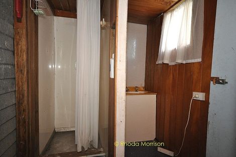 Photo of property in 32 Sandy Beach Road, Tinopai, 0593