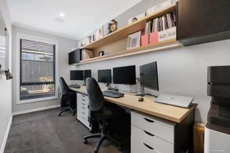 Photo of property in 16 Boocock Crescent, Orewa, 0931