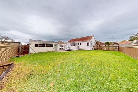Photo of property in 2 Koromiko Avenue, Roslyn, Palmerston North, 4414