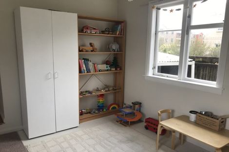 Photo of property in 22 North Street, Petone, Lower Hutt, 5012