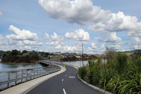 Photo of property in 87 Rangitahi Road, Raglan, 3225