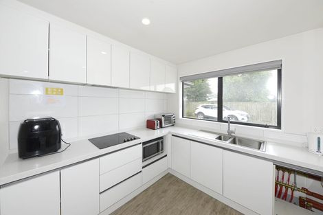 Photo of property in 48 Hooker Avenue, Bryndwr, Christchurch, 8053