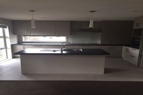 Photo of property in 28 Hakatere Road, Pegasus, 7612