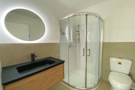 Photo of property in 1/8a Bracken Avenue, Takapuna, Auckland, 0622