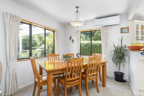 Photo of property in 17 Pokapu Place, Bethlehem, Tauranga, 3110