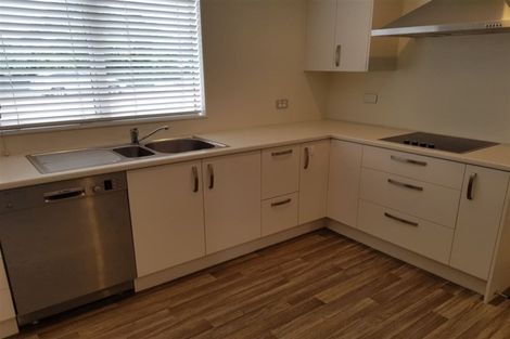 Photo of property in 55 Peer Street, Upper Riccarton, Christchurch, 8041