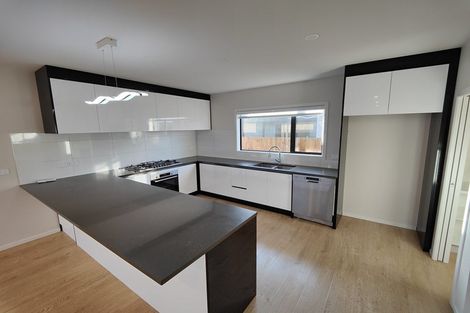 Photo of property in 1 Waikaka Place, Rototuna North, Hamilton, 3210