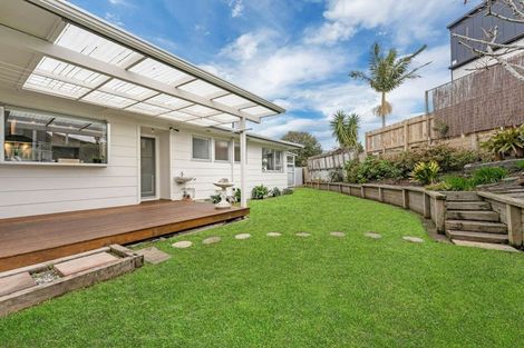 Photo of property in 4 Bacot Place, Howick, Auckland, 2014