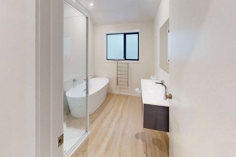 Photo of property in 166 Bridge Street, Bulls, 4818