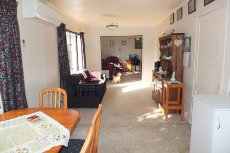 Photo of property in 27 Park Street, Foxton, 4814