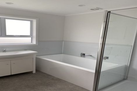 Photo of property in 99 Broadway, Waitara, 4320