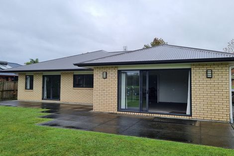 Photo of property in 17 Uretara Drive, Katikati, 3129