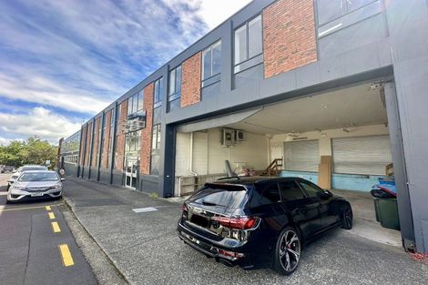 Photo of property in 34 Dacre Street, Linwood, Christchurch, 8062