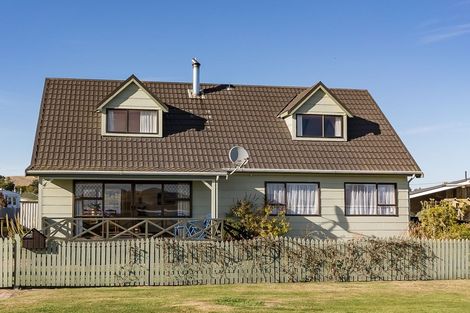 Photo of property in 26 Burraness Street, Palmerston, 9430