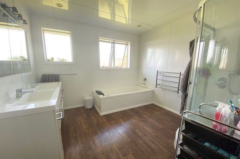 Photo of property in 55 Lewin Street, Balclutha, 9230