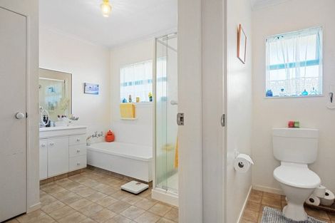 Photo of property in 9 Grosvenor Place, Katikati, 3129