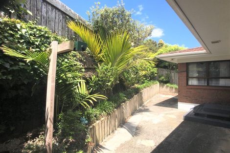 Photo of property in 1/20 Sunnyview Avenue, Shelly Park, Auckland, 2014