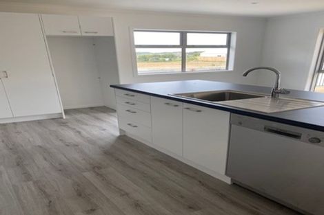 Photo of property in 41 Matenga Street, Waikanae, 5036