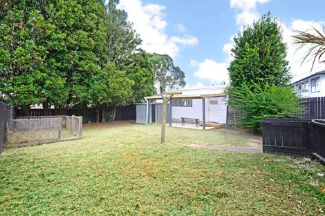 Photo of property in 15 Astor Place, Manurewa, Auckland, 2102