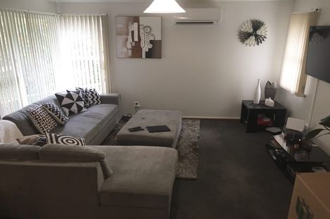 Photo of property in 11 Lynda Avenue, Paparangi, Wellington, 6037