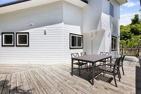 Photo of property in 51b Maungaraki Road, Korokoro, Lower Hutt, 5012