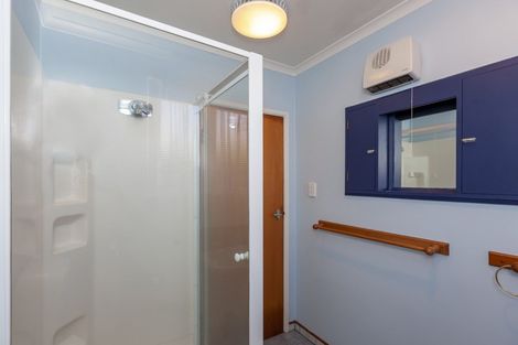 Photo of property in 81 Glen Road, Raumati South, Paraparaumu, 5032