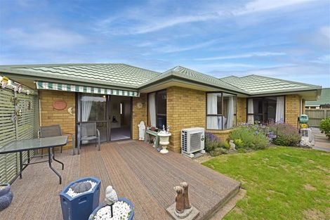 Photo of property in 52 Kintyre Drive, Broomfield, Christchurch, 8042