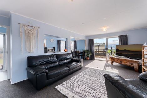Photo of property in 5 Eversham Road, Mount Maunganui, 3116