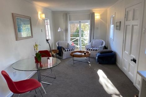 Photo of property in 13 Robertson Street, Russell, 0202