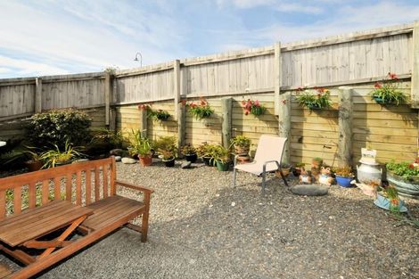 Photo of property in 29 Black Teal Close, Unsworth Heights, Auckland, 0632