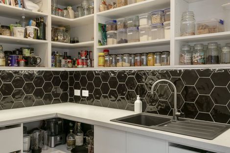 Photo of property in 17 Harakeke Drive, Wharewaka, Taupo, 3330