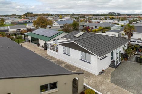 Photo of property in 45 Edinburgh Crescent, Waikiwi, Invercargill, 9810