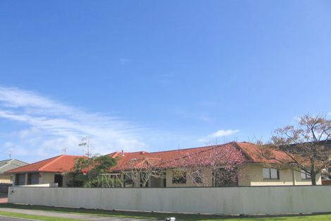 Photo of property in 2 Aspen Place, Papamoa Beach, Papamoa, 3118