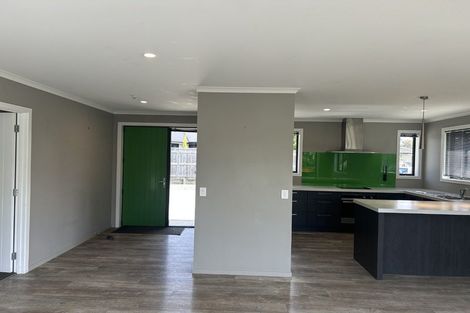 Photo of property in 10 Les Wakefield Road, Mapua, 7005