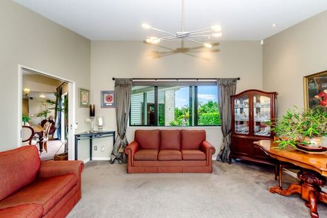 Photo of property in 10 Lambert Way, Paraparaumu, 5032