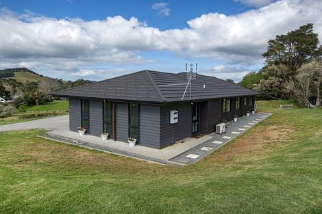 Photo of property in 14 Mangakino Lane, Kauri, Kamo, 0185