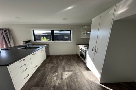 Photo of property in 1/10 Heath Street, Saint Andrews, Hamilton, 3200