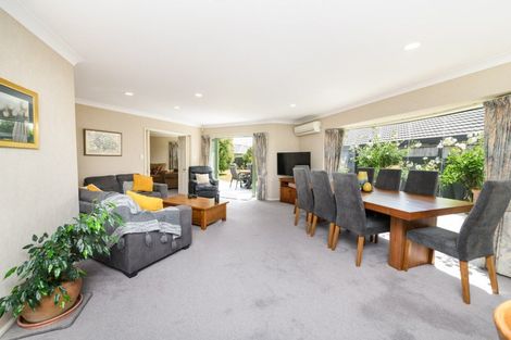 Photo of property in 9 Montana Way, Milson, Palmerston North, 4414