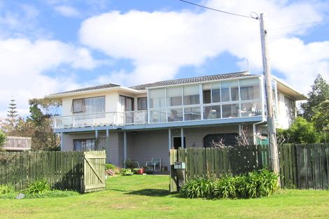 Photo of property in 28 Wharfdale Crescent, Mangawhai Heads, Mangawhai, 0505