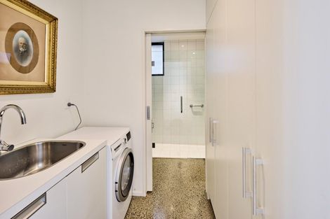 Photo of property in 8 Tawa Street, Eastbourne, Lower Hutt, 5013
