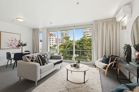 Photo of property in Montreaux Apartments, 3e/164 The Terrace, Wellington Central, Wellington, 6011