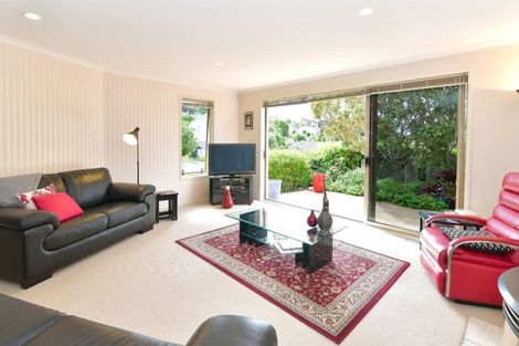 Photo of property in 25 Mariner Drive, Gulf Harbour, Whangaparaoa, 0930