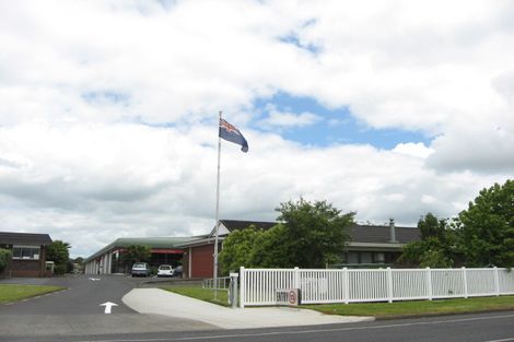 Photo of property in 6 Dalton Court, Pukekohe, 2120