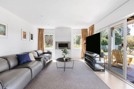 Photo of property in 11 Buxton Place, Ohauiti, Tauranga, 3112