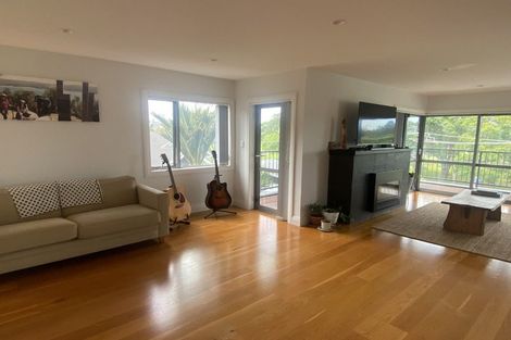 Photo of property in 17 Handley Avenue, Narrow Neck, Auckland, 0624