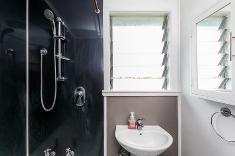 Photo of property in 4 Mcgregor Avenue, Pirimai, Napier, 4112