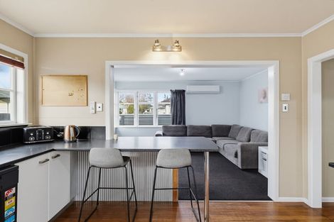 Photo of property in 28 Leeds Street, Milson, Palmerston North, 4414