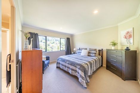 Photo of property in 31b Forest Road, Pinehaven, Upper Hutt, 5019